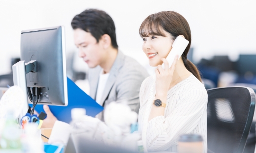 丁寧な電話サポートのイメージ